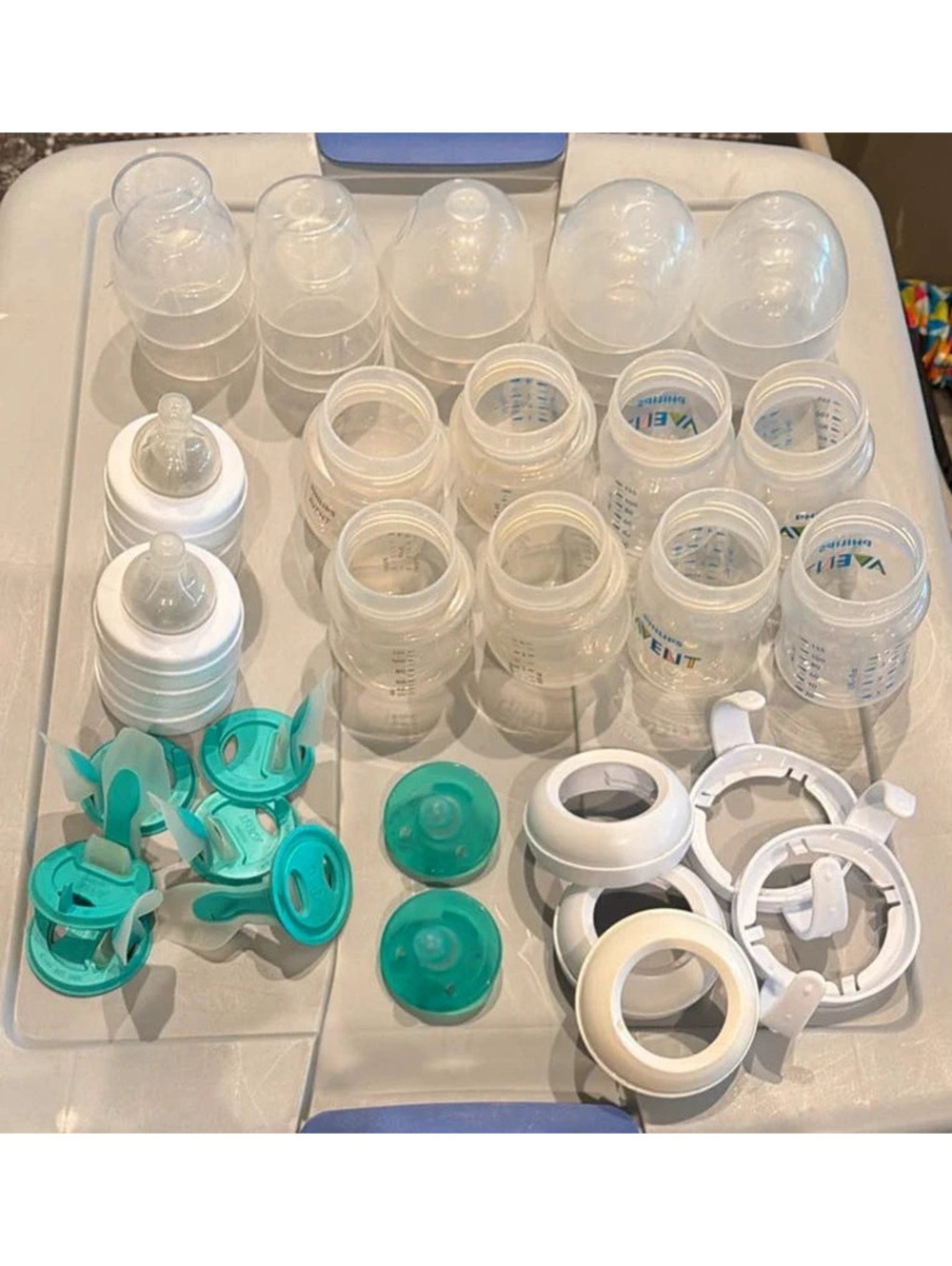 Philips Avent Baby Bottle & Pacifier Lot